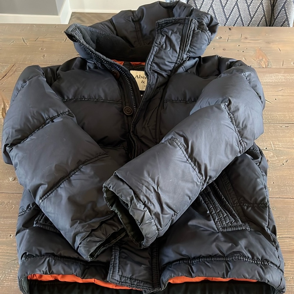 Abercrombie Men’s down puff jacket